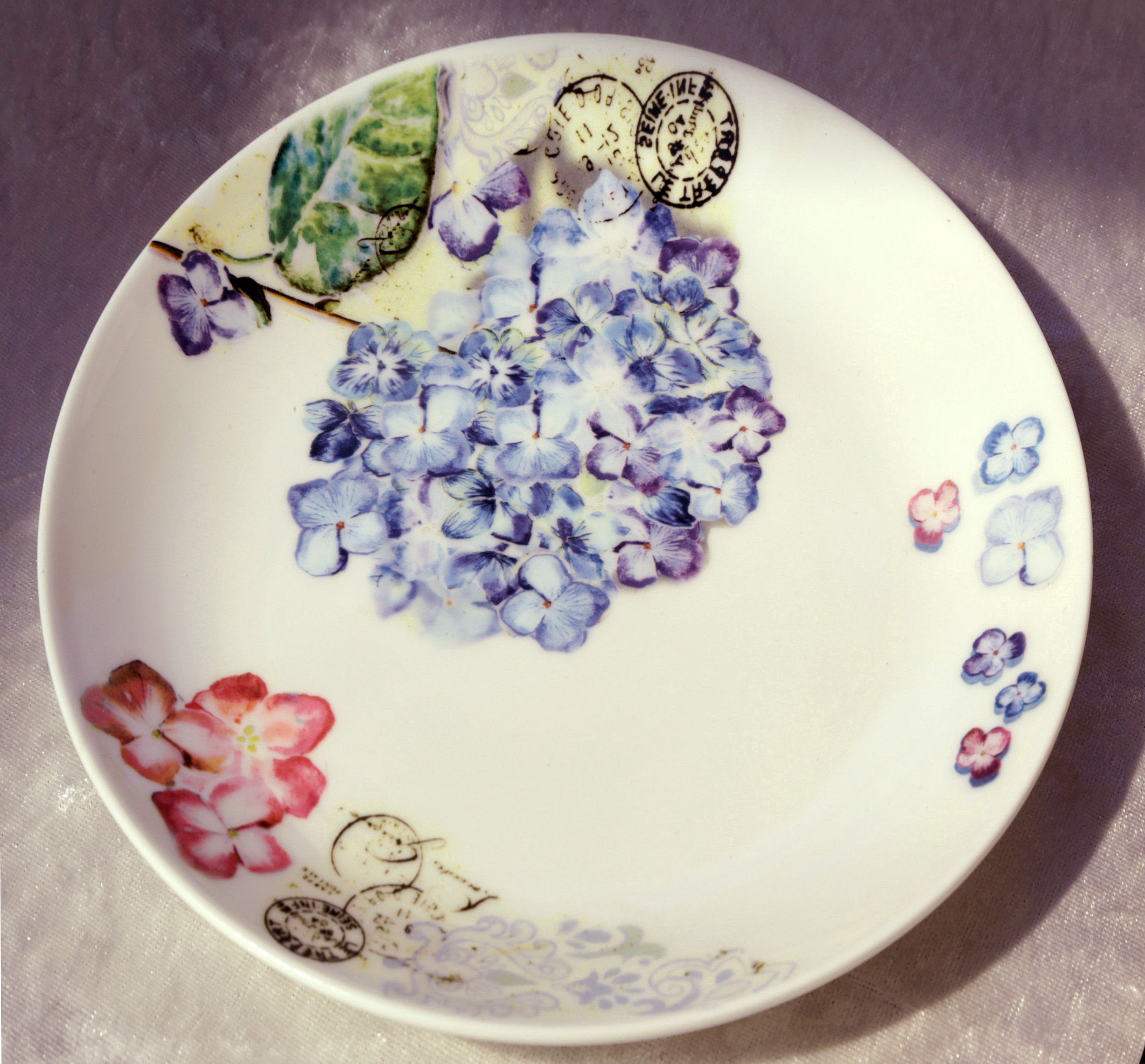 Assiette à dessert Hortensia 2 - Porcelaine artisanale française Assiette creuse
